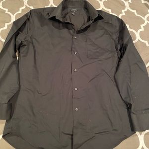Men’s Fitted Black Dress Shirt